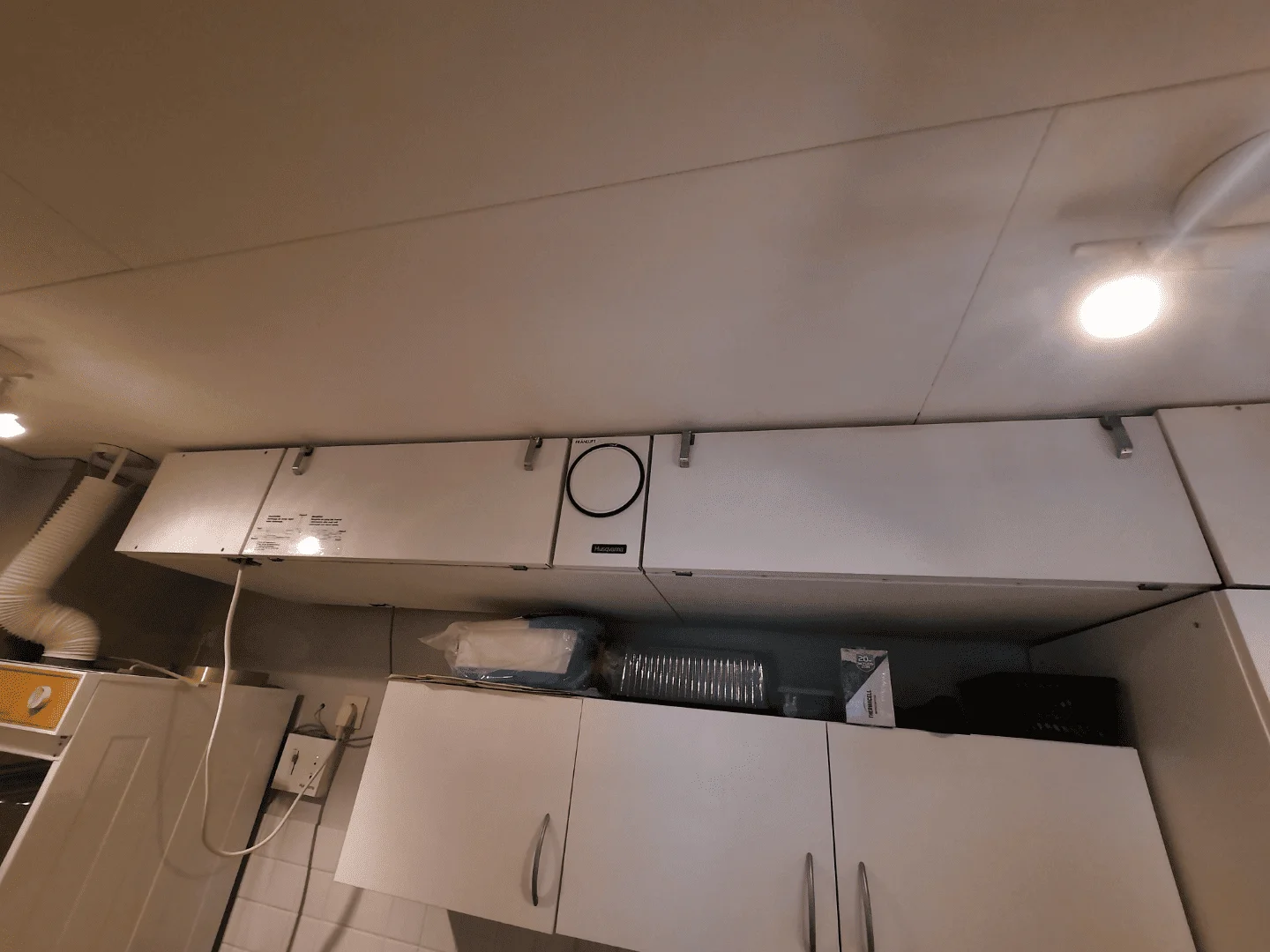 Husqvarna FTX LV6 i tvättstuga